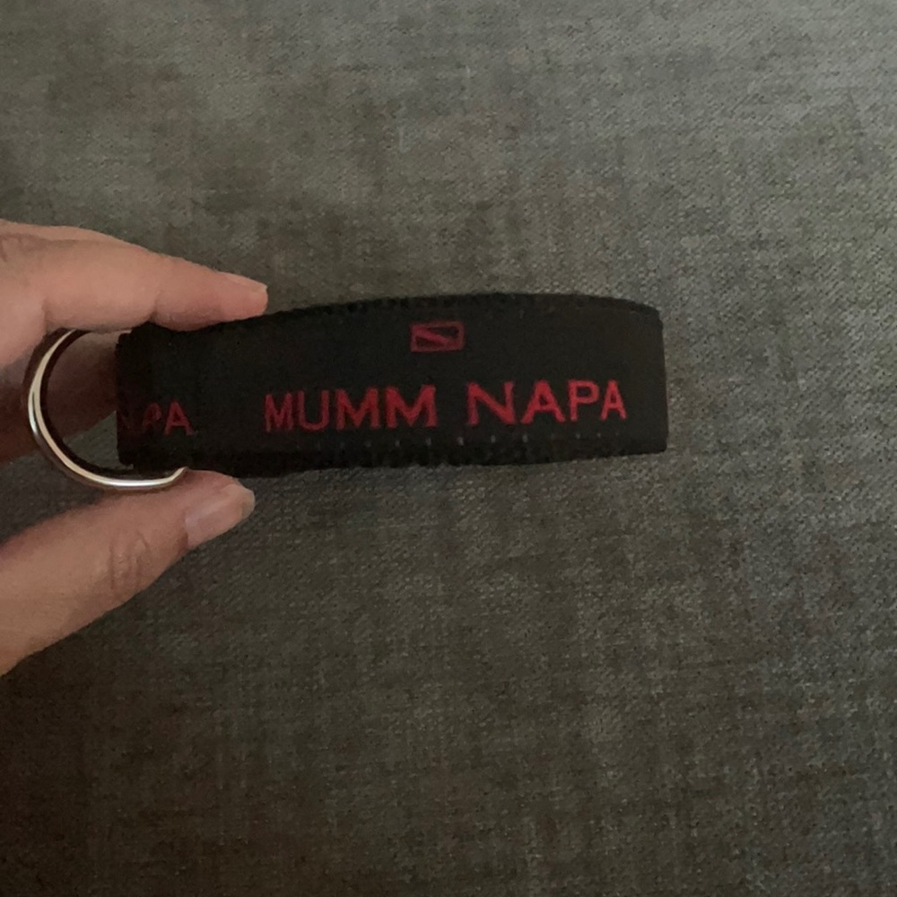 Mumm Napa Dog Collar Black & Red